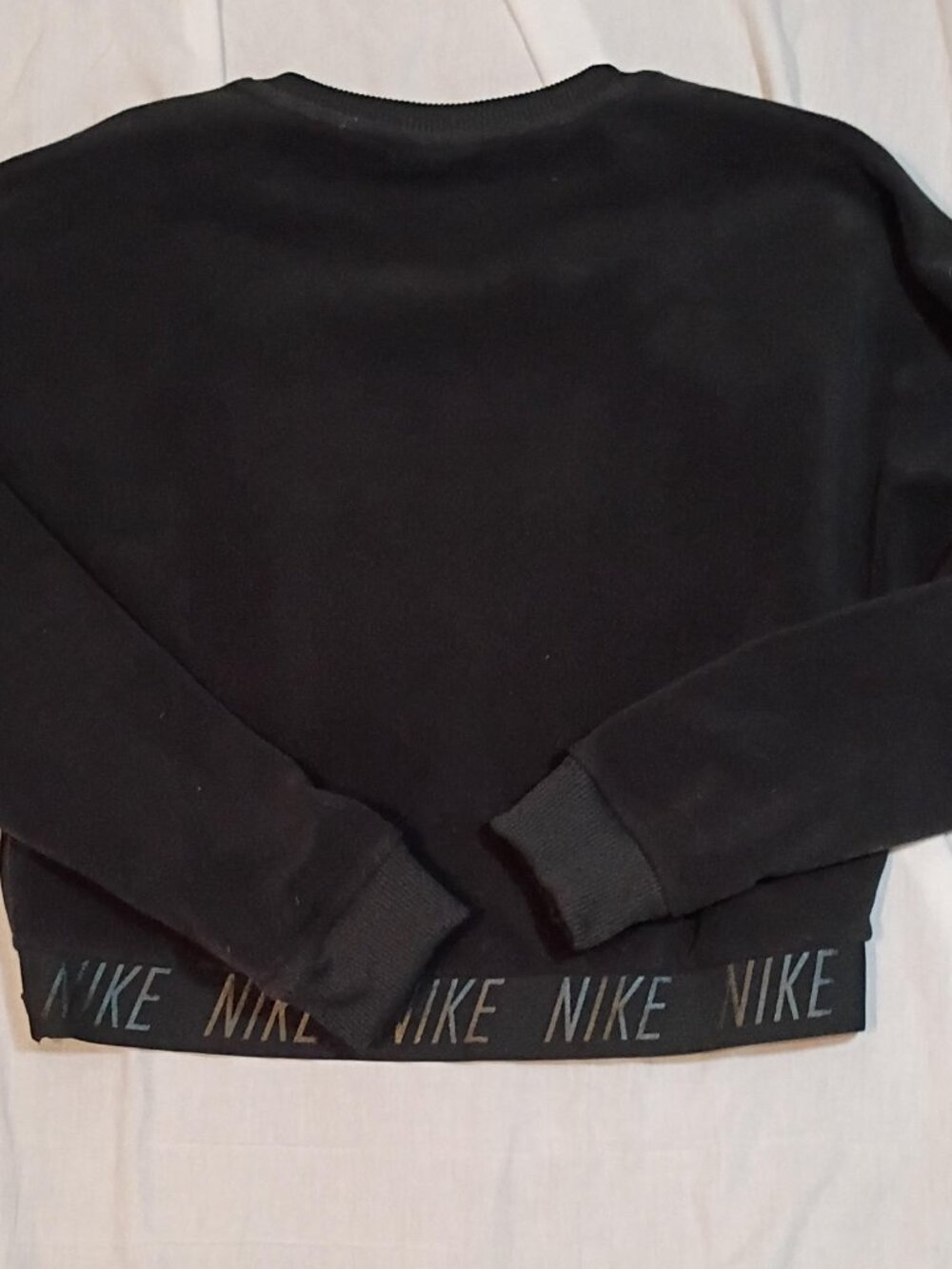Nike/Crewneck Sweatshirt/Womens S/Black Dri-FIT Cropped Athleisure Logo Waistban - Picture 6 of 6